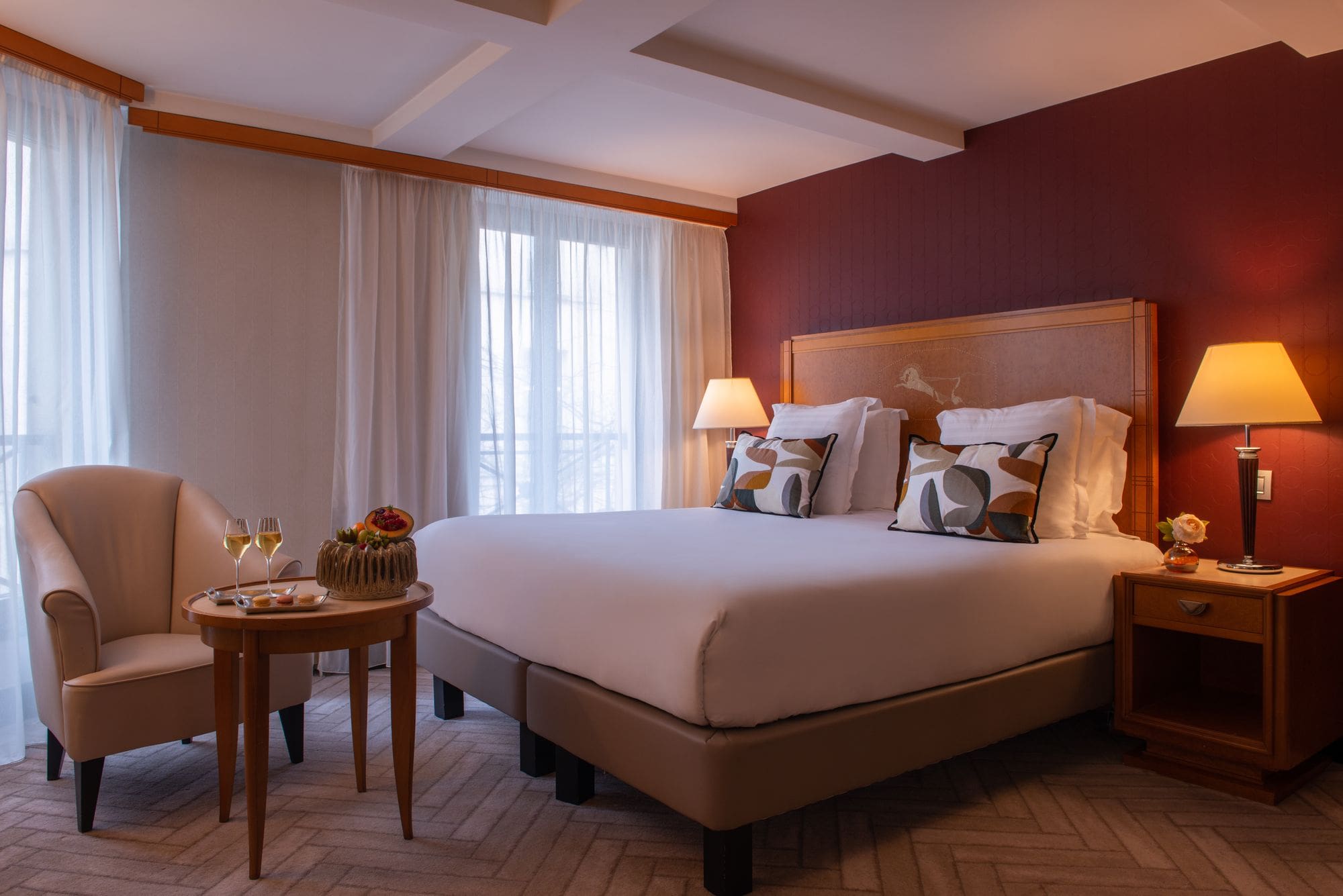 64f04a77fe394035ef3b62f1_Cohen-JARDINS-DU-MARAIS-89-p-2000