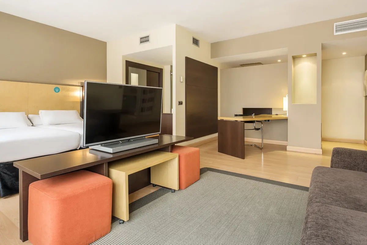 35582875262_ed517b9c13_k_qX0SzuX