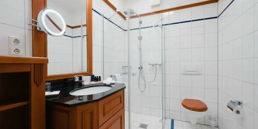 Badezimmer-min-scaled-1000×500