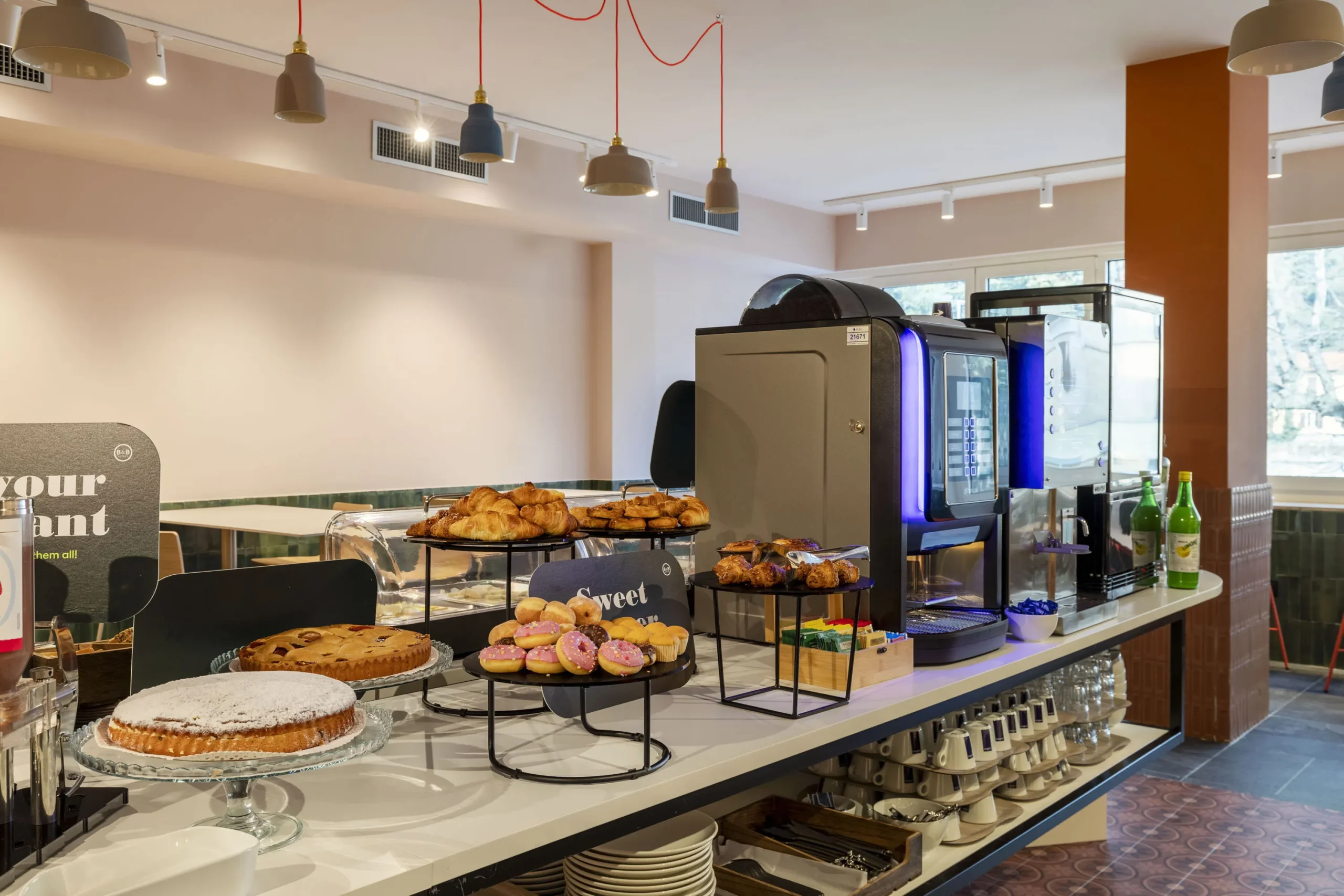 hotel-como-baradello_breakfast_6-48666_0