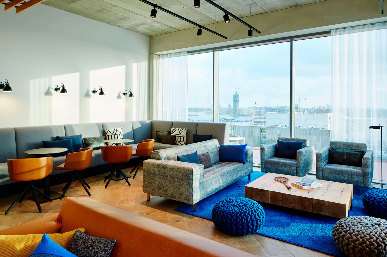 amsri-lounge-0009-hor-clsc