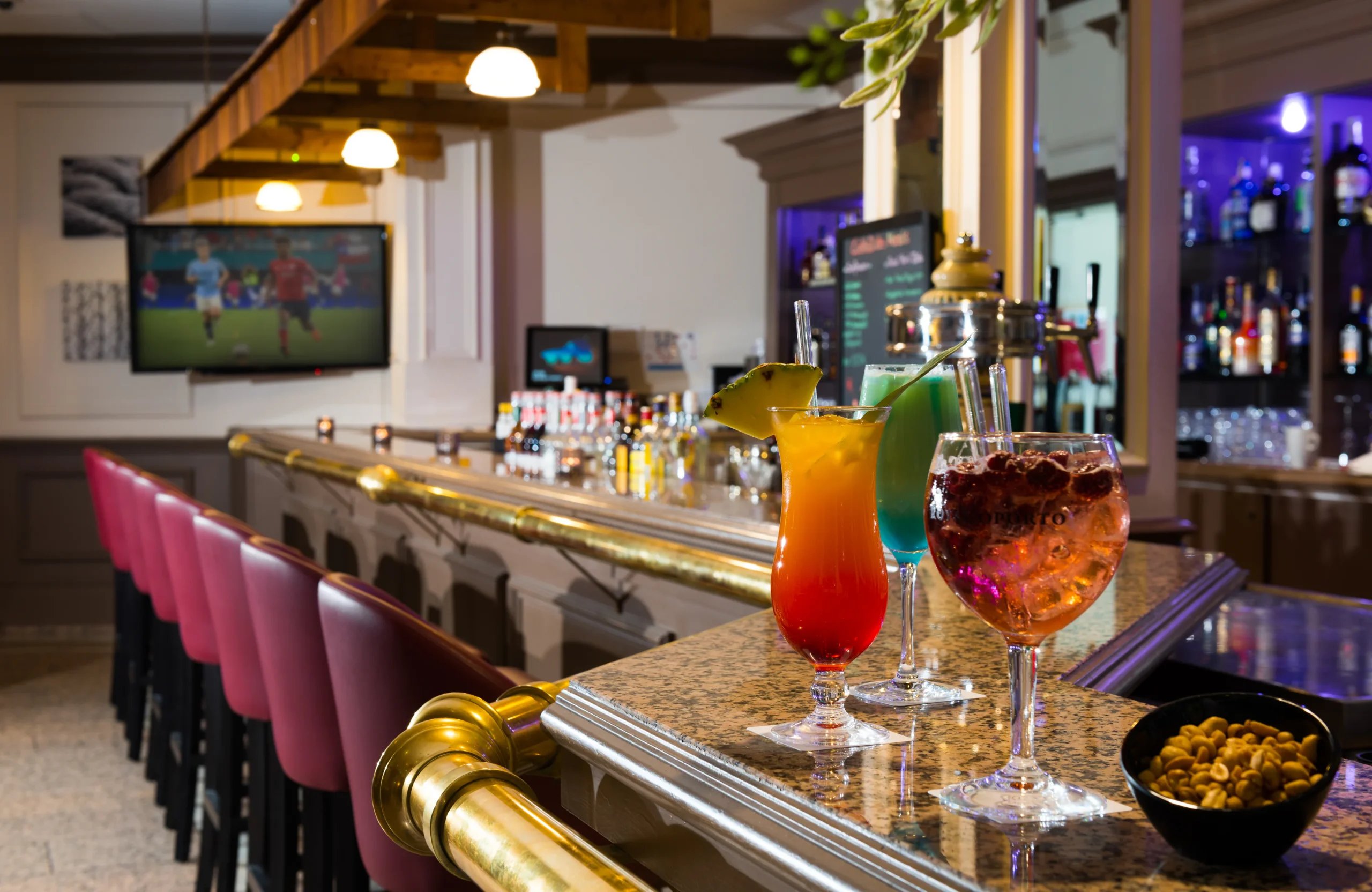 b_lhhhs_01_sep19_4000x2600_ca1b533dcf3e3bed9074cd6d41cd6e14