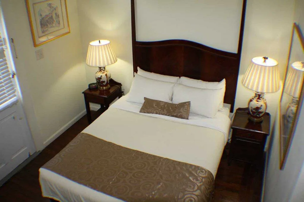 Deluxe-Image-1-1