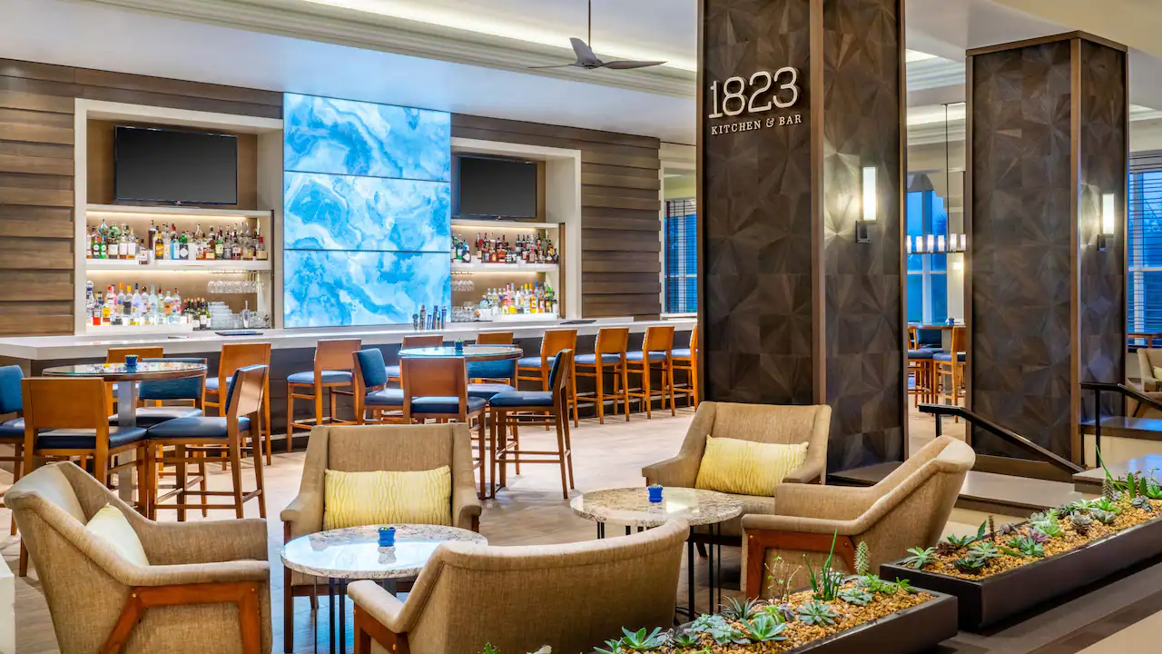 Grand-Hyatt-Tampa-Bay-P140-1823-Bar.16x9