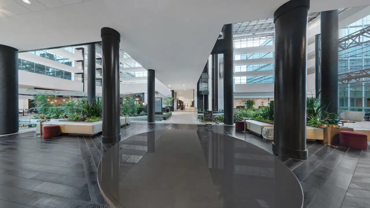 HOURO-P0026-Lobby-View.16x9