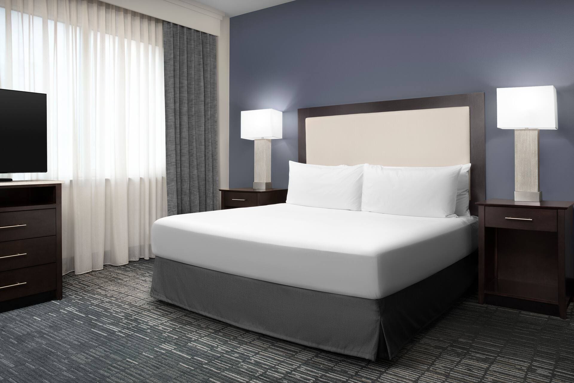 dalelhw-tx-dallas-212-nkjqd-adaonebed-bed