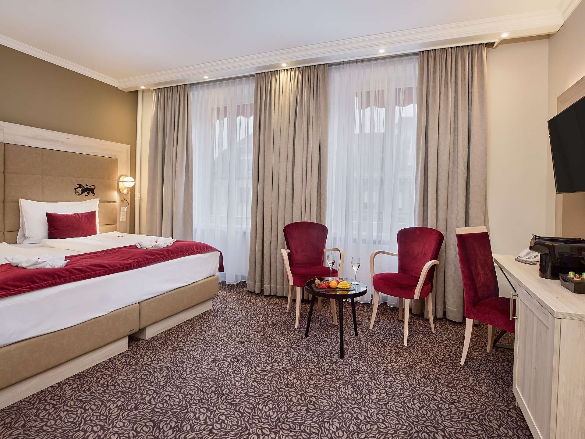 Bild-Zimmer-kleiner__FocusFillWyIwLjAwIiwiMC4wMCIsMTkyMCwxNDQwXQ