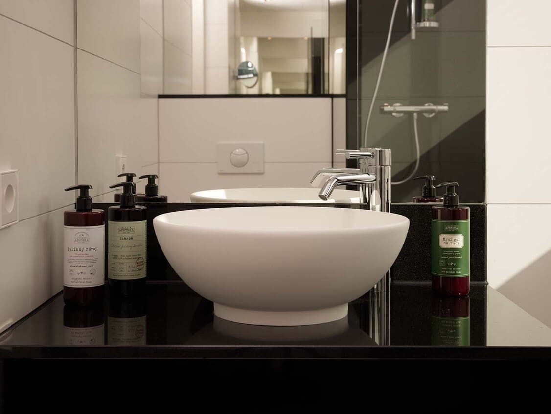 csm_hotel_prag_the_cloud_one_prag_bad_zimmer_3x2_72d5583827